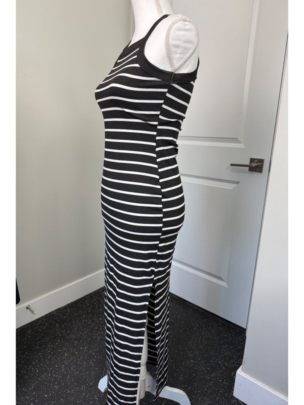Heart Hips Womens S Black & White Striped Ribbed Maxi Casual Beach Comfort Dress - Picture 8 of 13